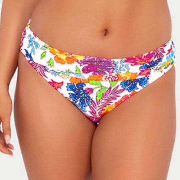 Bare Necessities Tankini Set - Picture 4 of 6